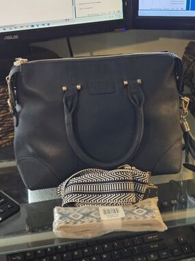 EUC Pom Pom London Greenwich Tote In Moonlight Blue